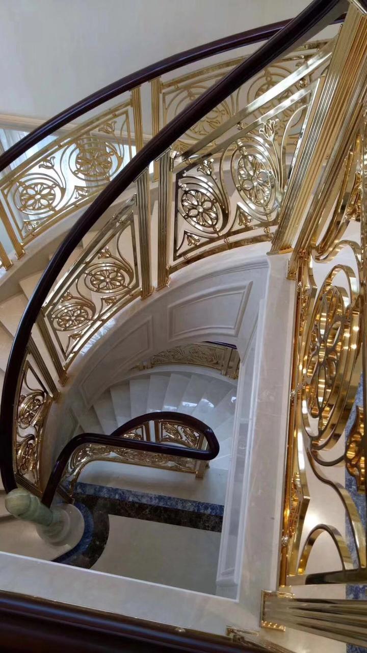 欧式经典金色护栏铝艺雕花镀金楼梯扶手奢华贵气