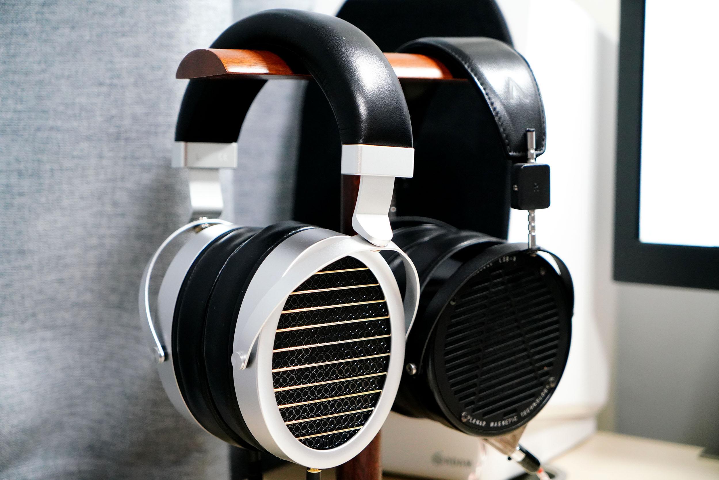 试听评测性价比卓越的平板振膜耳机金平面gl2000