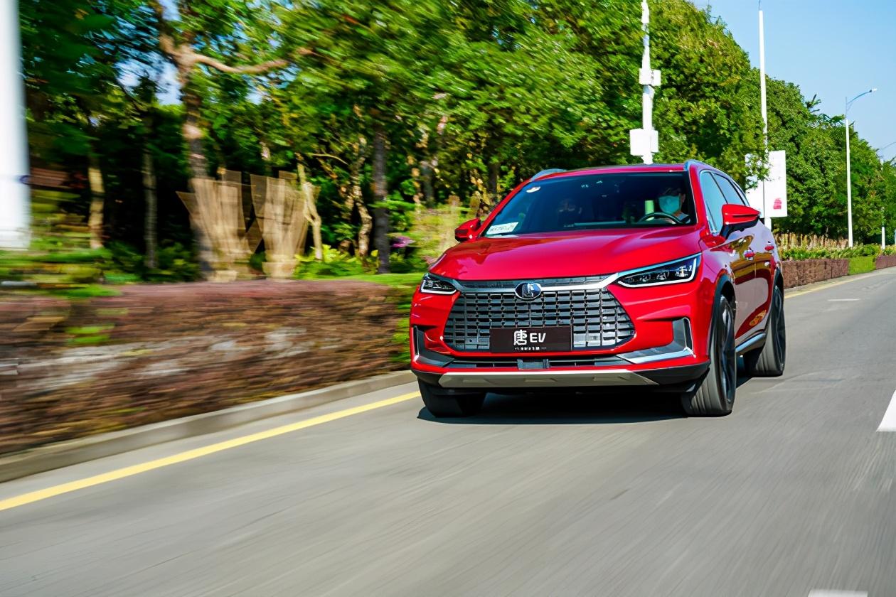 电池以及内饰均有升级试驾体验2021款唐ev