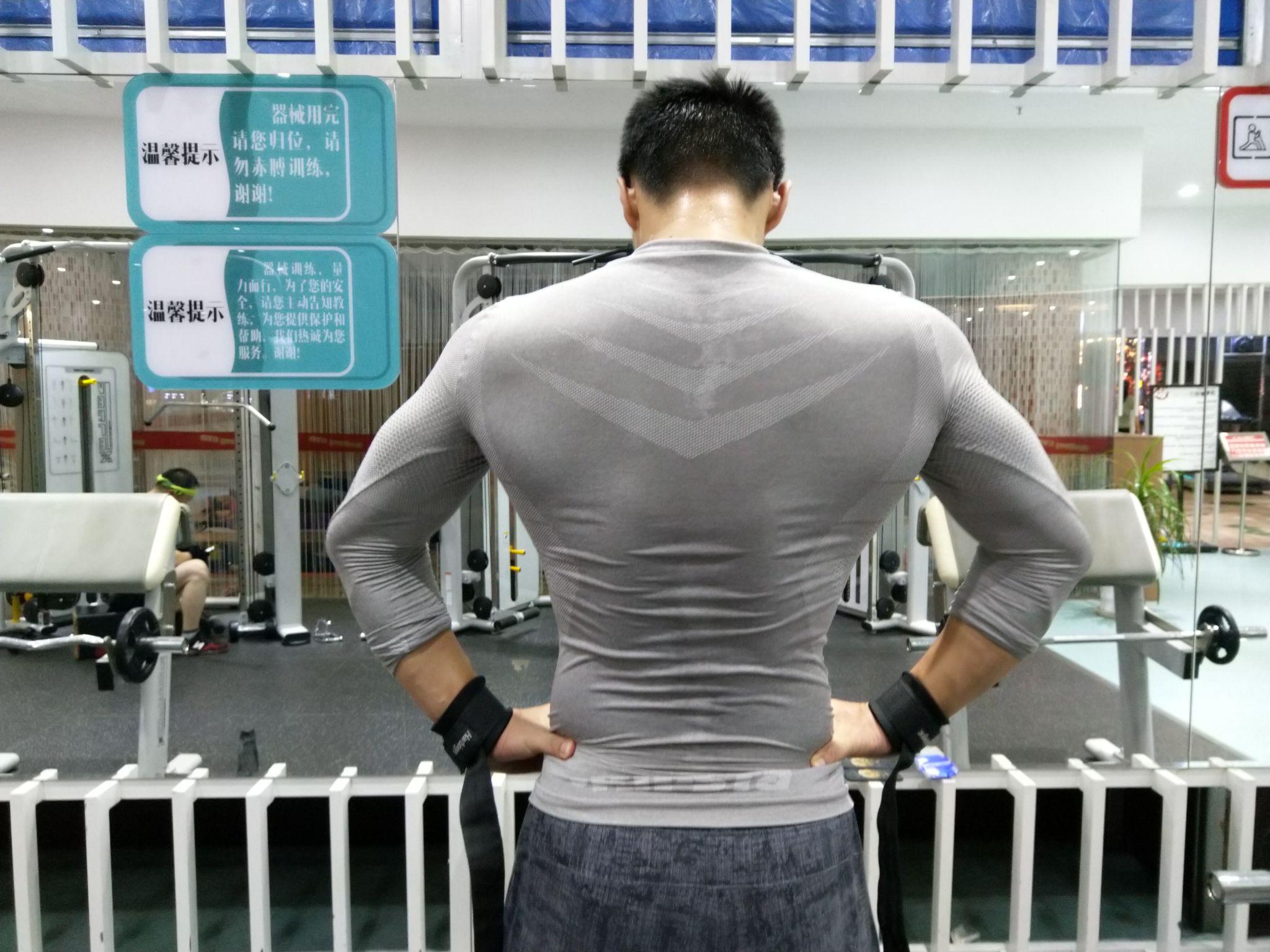 中国男明星里谁的肌肉特别好看？ - 知乎