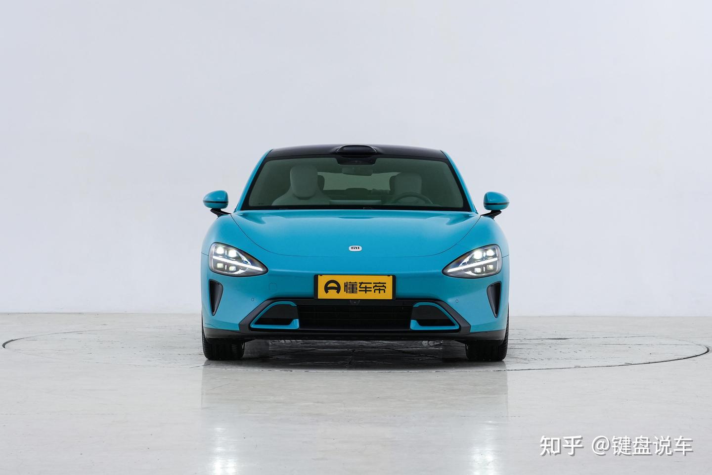 出道即巅峰，后驱版仅400V平台，小米SU7到底值不值得买？ - 知乎