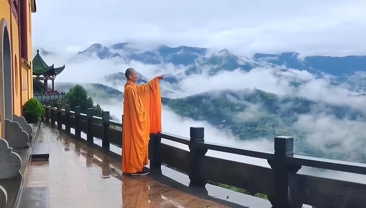 "最帅和尚"释明心:29岁放弃铁饭碗出家,被富婆送400万法拉利 - 知乎