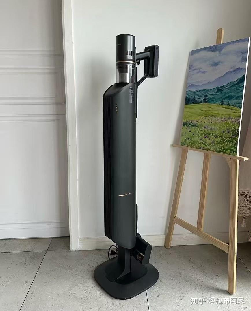 2026黑马吸尘器测评!追觅家的爆款Z20 Station旋锋版吸尘器真有那么好用吗?吸尘、集尘效果怎么样?缠不缠毛?适合带娃养宠家庭使用吗?最新真机测评,一文告诉你值不值得买!