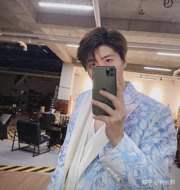 韩安旭人气惨淡,进退两难后悔去虎牙,亲哥韩毅却获yy流量扶持 - 知乎