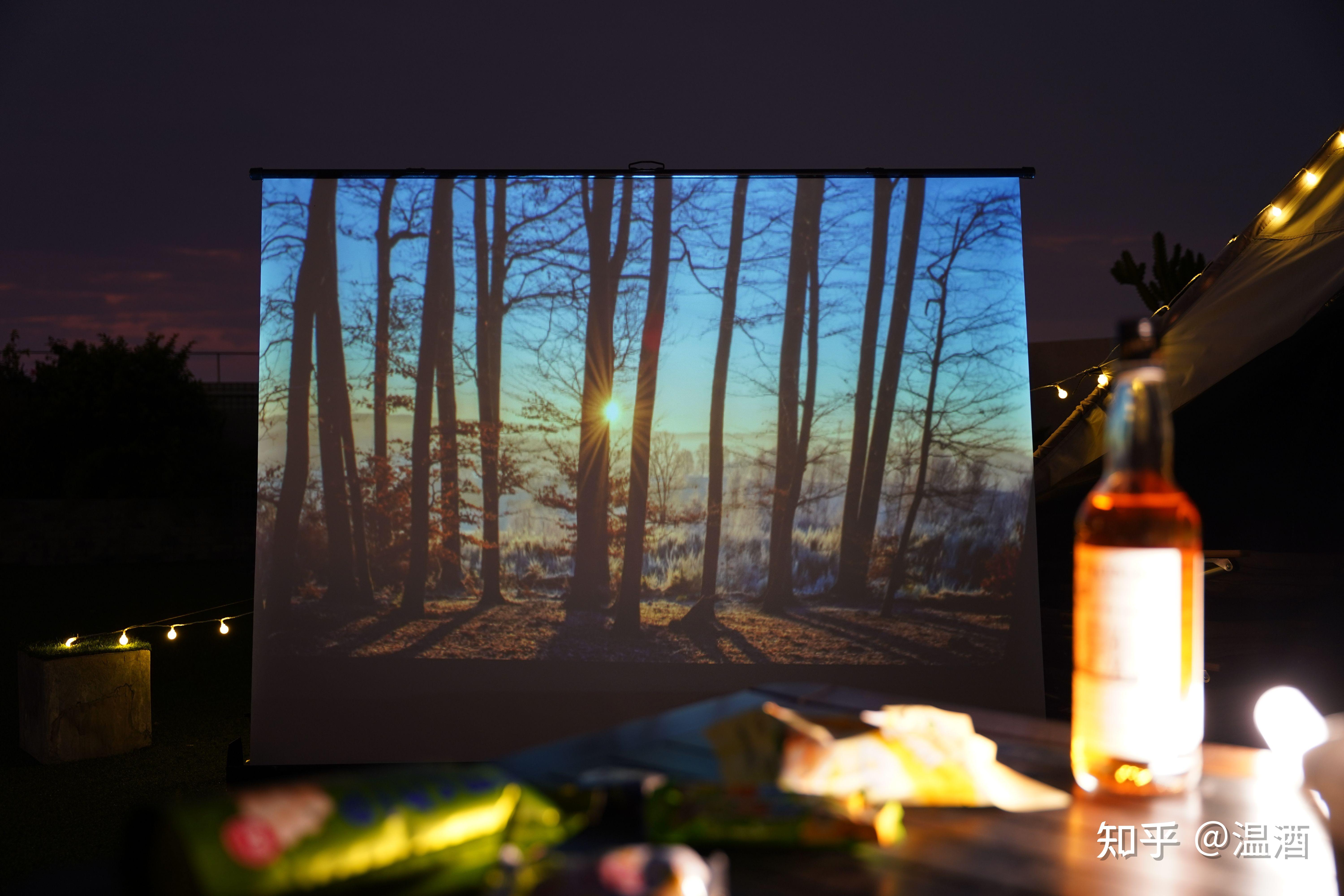 户外露营,这款投影仪性价比超高! - 知乎