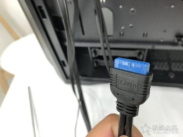 硬盘安装 硬件图解