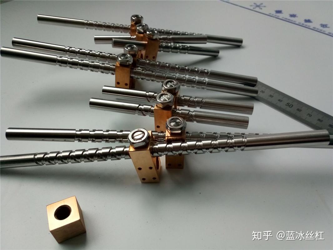 往复丝杠排缆器往复丝杆式缠绳秸秆打捆包膜机 发酵保鲜牧草打捆包膜