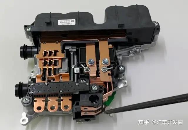 拆解雷克萨斯RZ450e逆变器:SiC双面冷却技术的首次应用