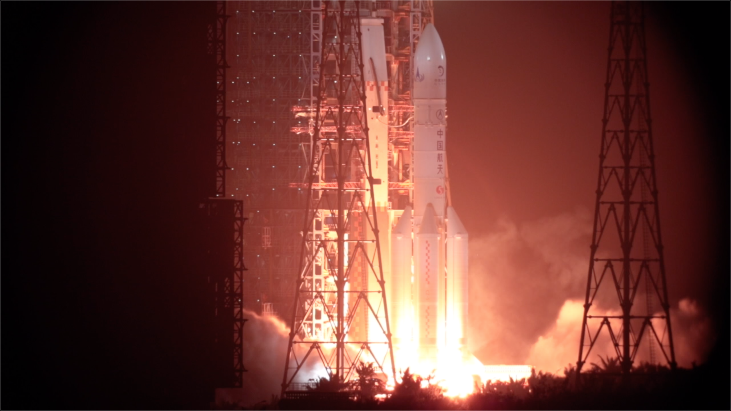嫦娥五号发射特写镜头回顾核心三分钟