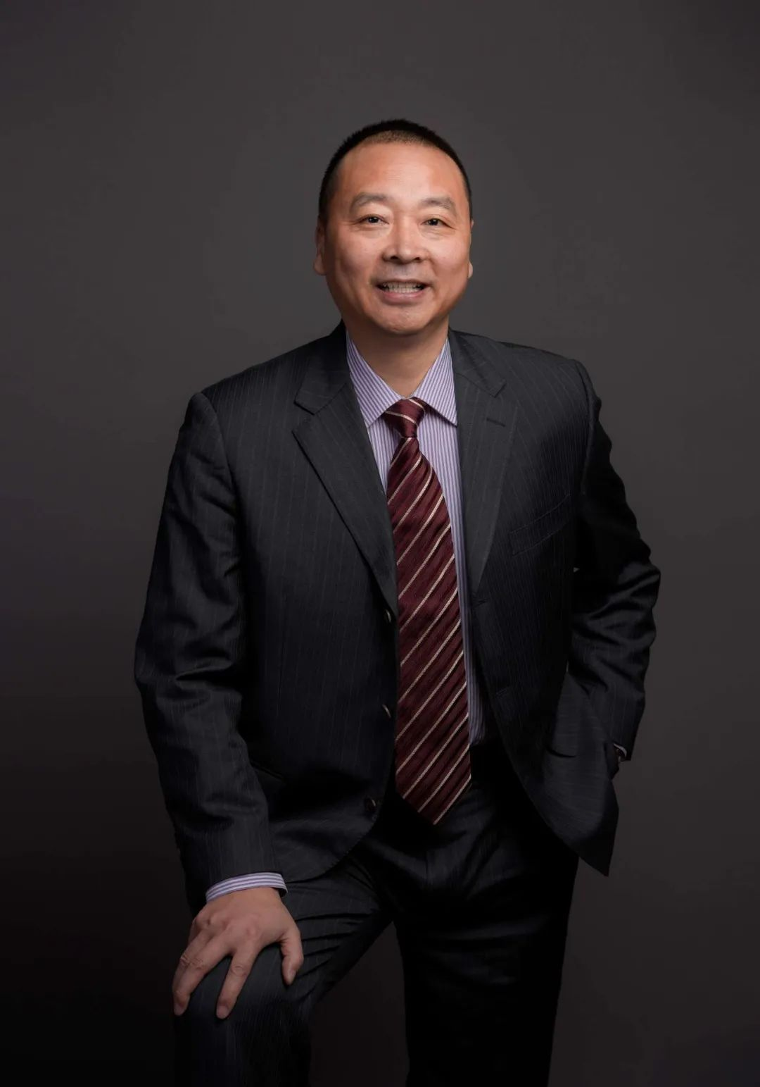 刘国旗 董事,集团执行总裁男,汉族,1970年12月出生,河北涉县人,中共