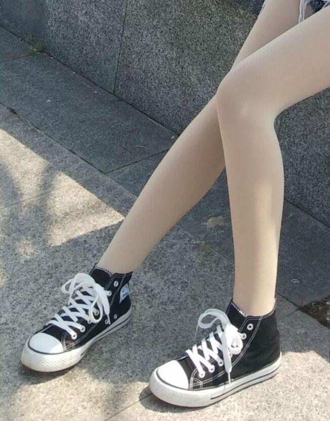 女孩子的腿照片可爱图片