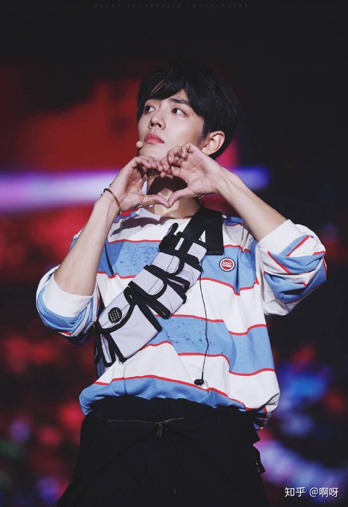 如何评价肖战的帅?