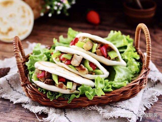 肉夹馍的肉是炒的还是卤的 v2-ef3e43e8225f1b782be2373af5fe74a1_r.jpg
