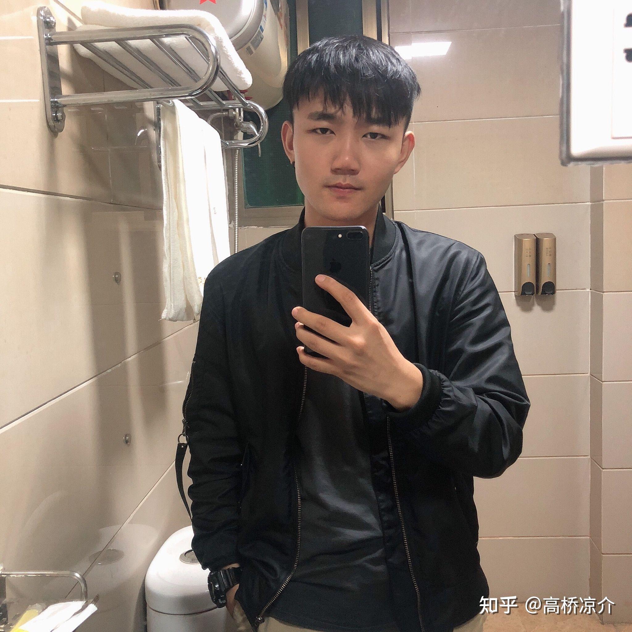 你见过塌鼻子的帅哥吗