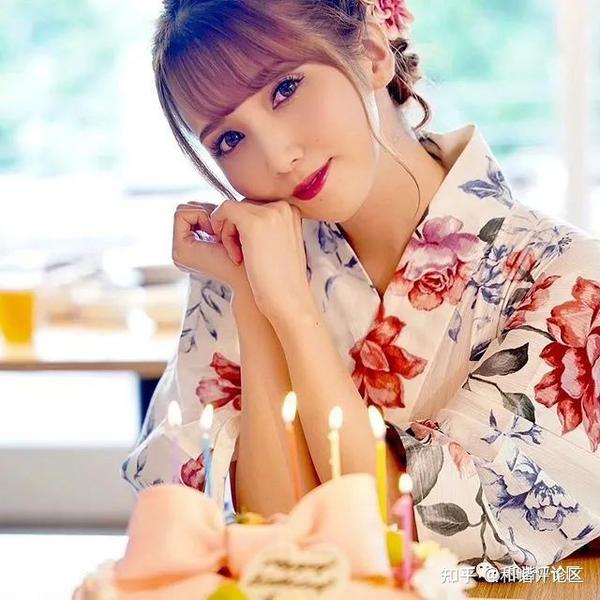 打工人精神的践行者—友田彩也香 - 知乎