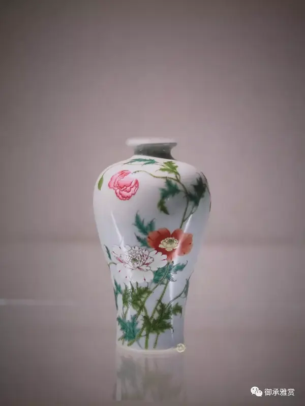清雍正珐琅彩虞美人图梅瓶 御承堂博物馆藏