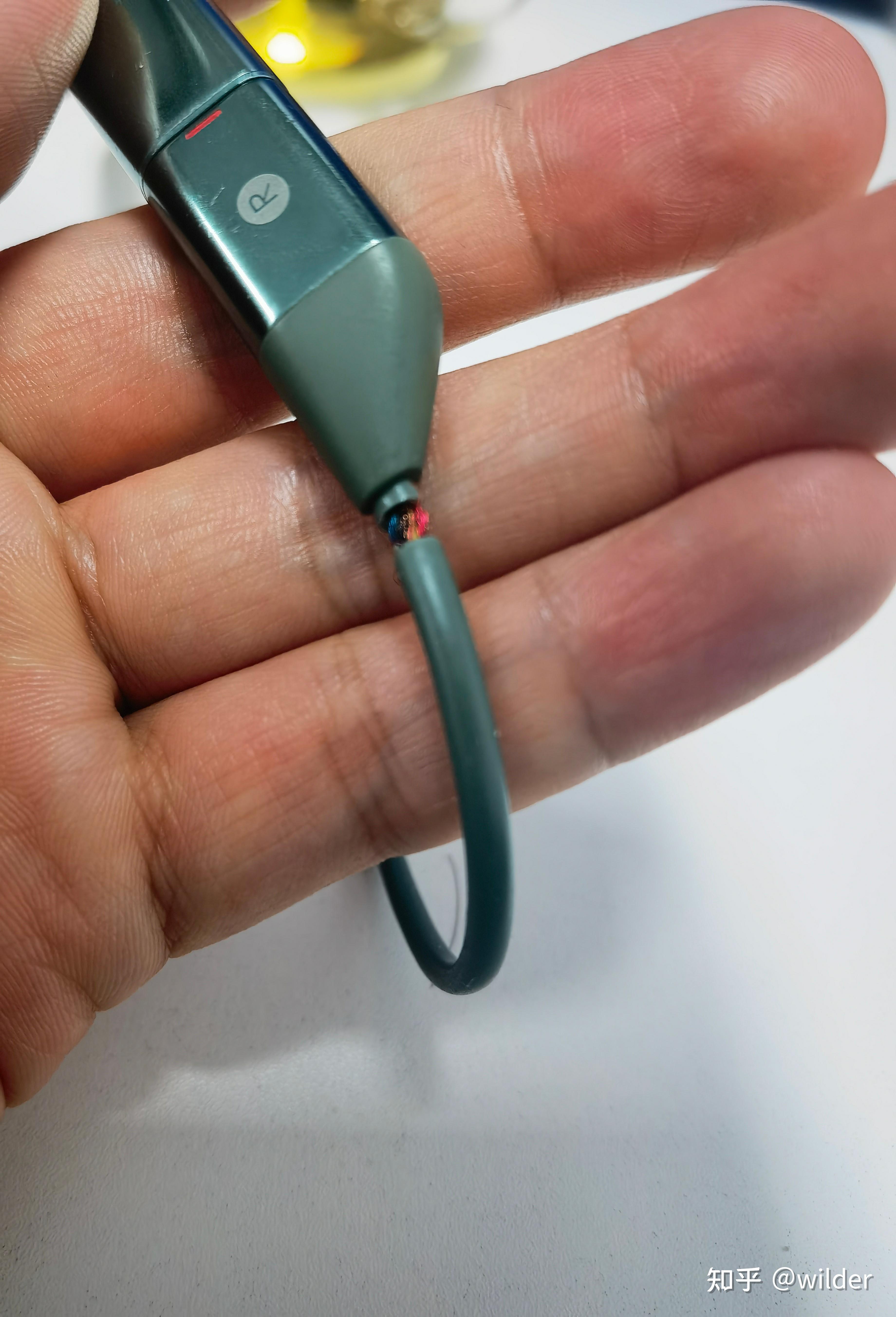 华为freelace pro蓝牙耳机线断裂