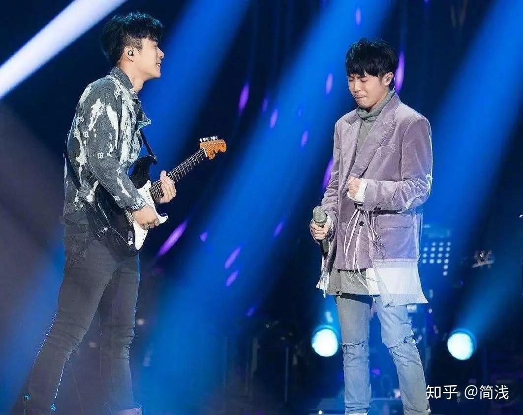 那些喜欢吴青峰的人，不是真正的快乐｜ 简浅评价吴青峰- 知乎
