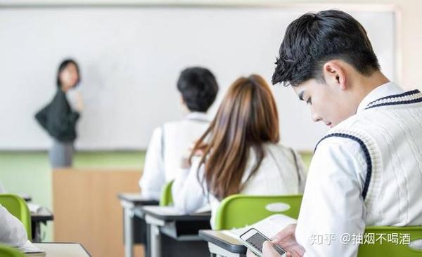 高校教师揭秘:一门“水课”是怎样诞生的 - 知乎