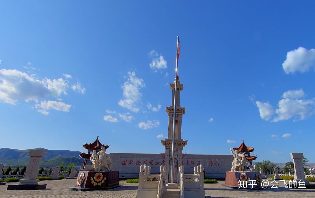 八 白羊峪風景區白羊峪風景區群山屬恆山山脈,位於廣靈縣城西20公里