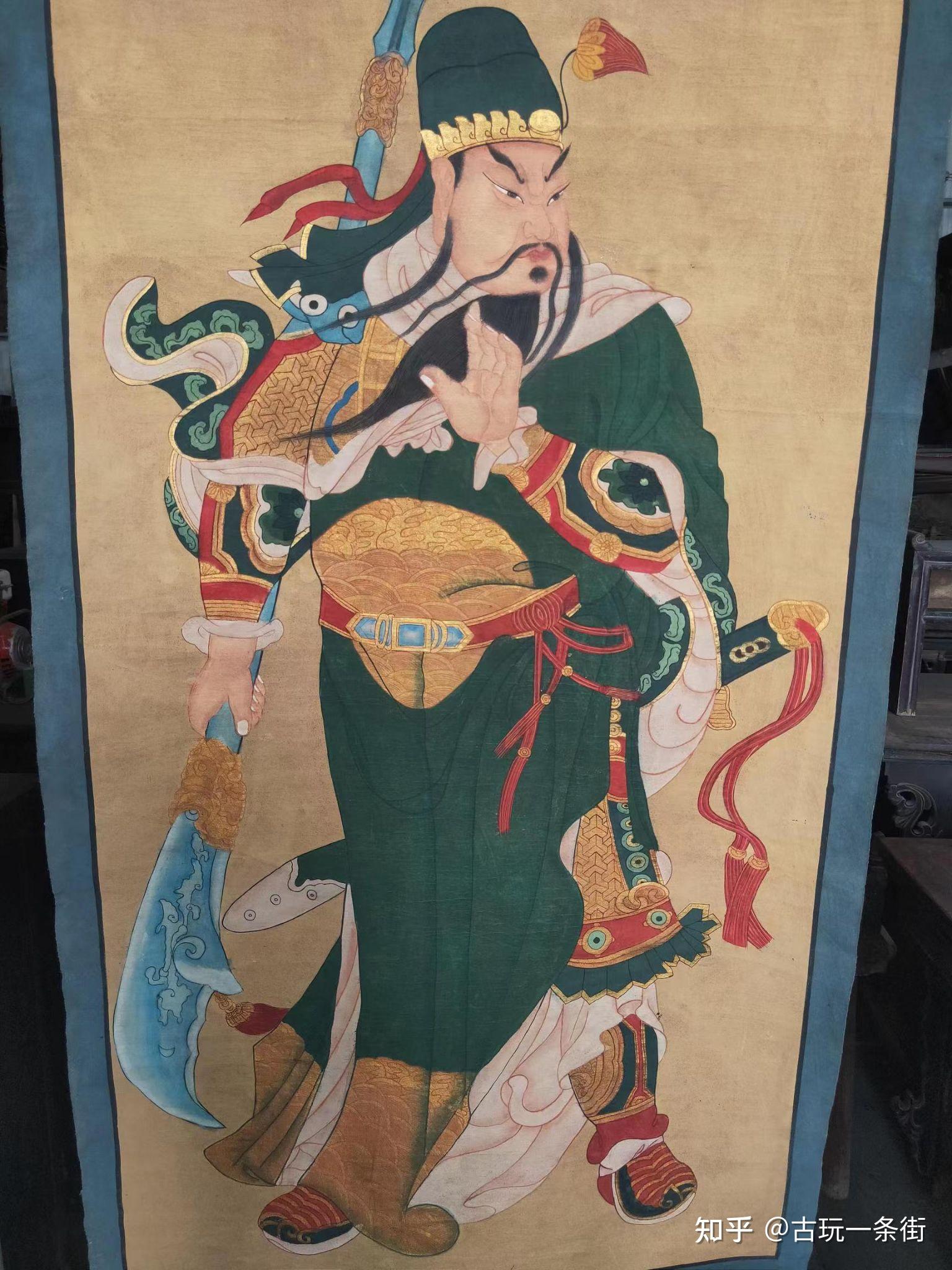 朝廷多有褒封,清代奉为"忠义神武灵佑仁勇威显关圣大帝",崇为"武圣"