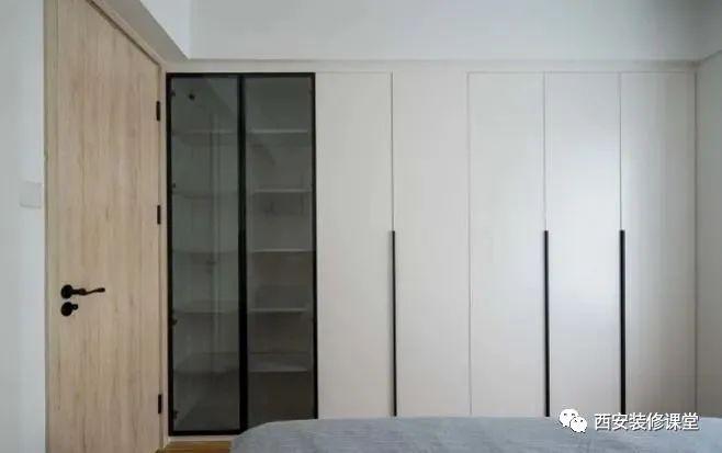 玻璃门展示柜，不是杂物柜，必须美观 - 知乎