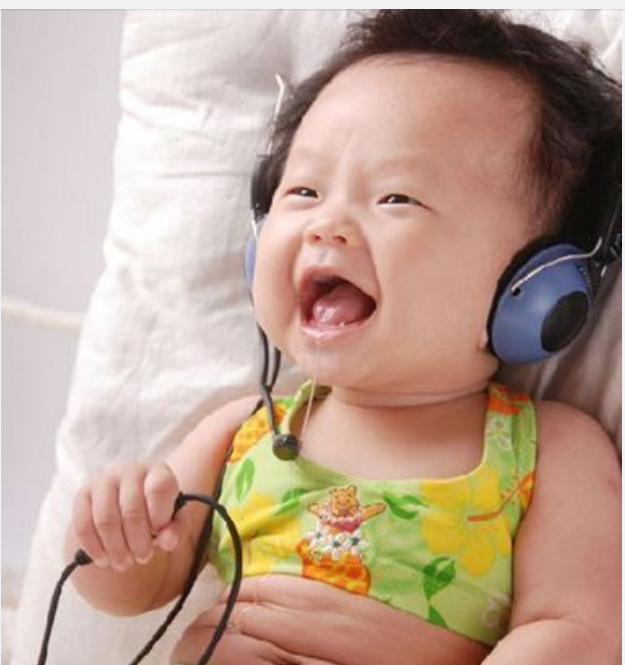 婴儿几个月开始会咿咿呀呀的发声 v2-f0c495374d755b878366acbc6f4434c1_r.jpg