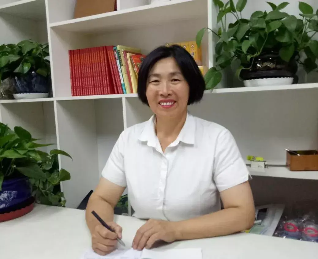 刘爱珍今年七月份,我参加了一场线下的三小时家庭建设学习坊.