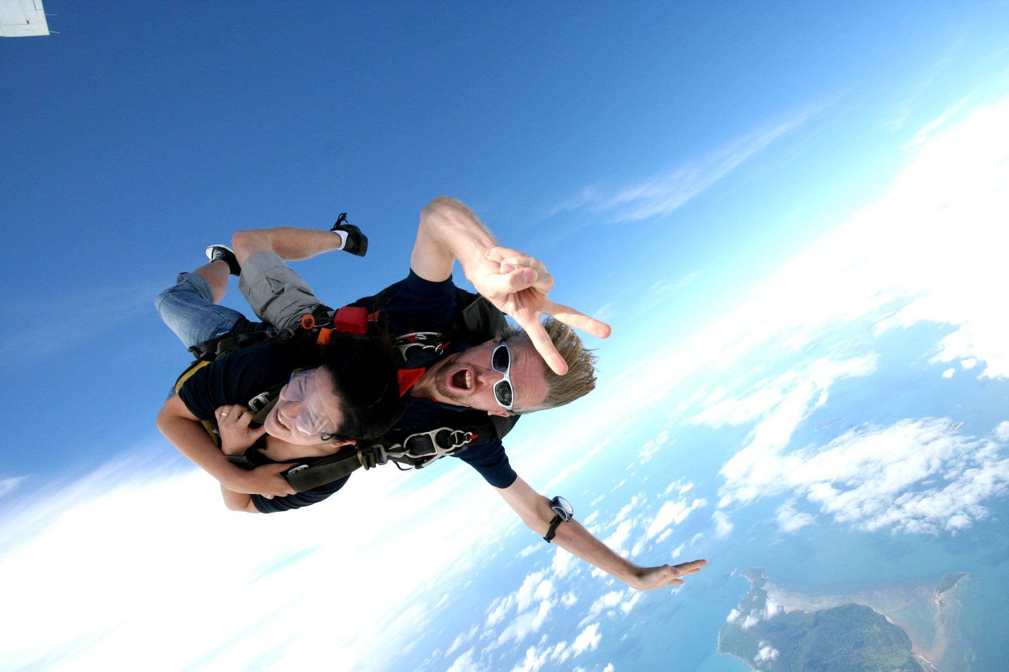 360度全景俯视丨跳伞