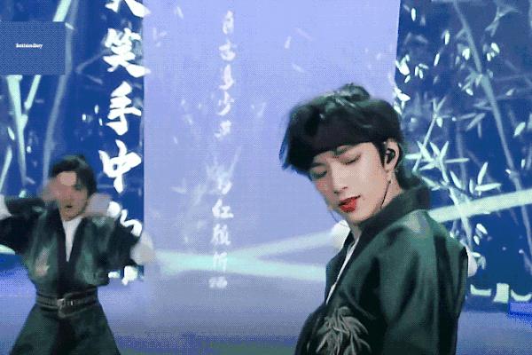 世界上的另一个我完整版刘耀文 v2-f131626749a5754d6570a267cdbf0e75_r.jpg
