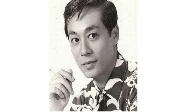 年轻时期的曾江,来源:豆瓣在1961年毕业后,曾江不选择留在美国建筑界