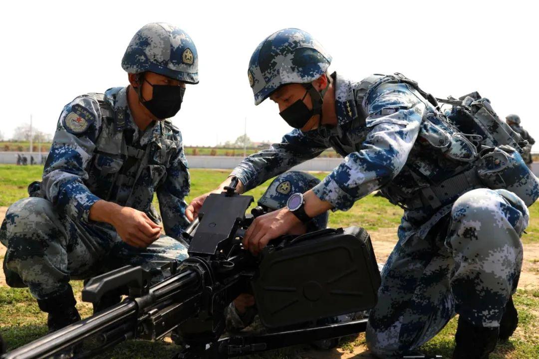 视连队荣誉高于一切他就是黄继光连第40任连长秦琪