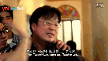 如何看待锤子r1八月至今降价1000元且销量还是极惨?