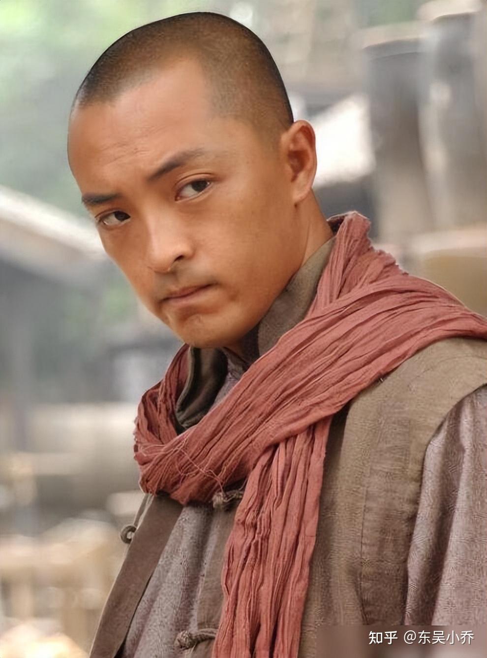 1,富大龙的演艺之路.