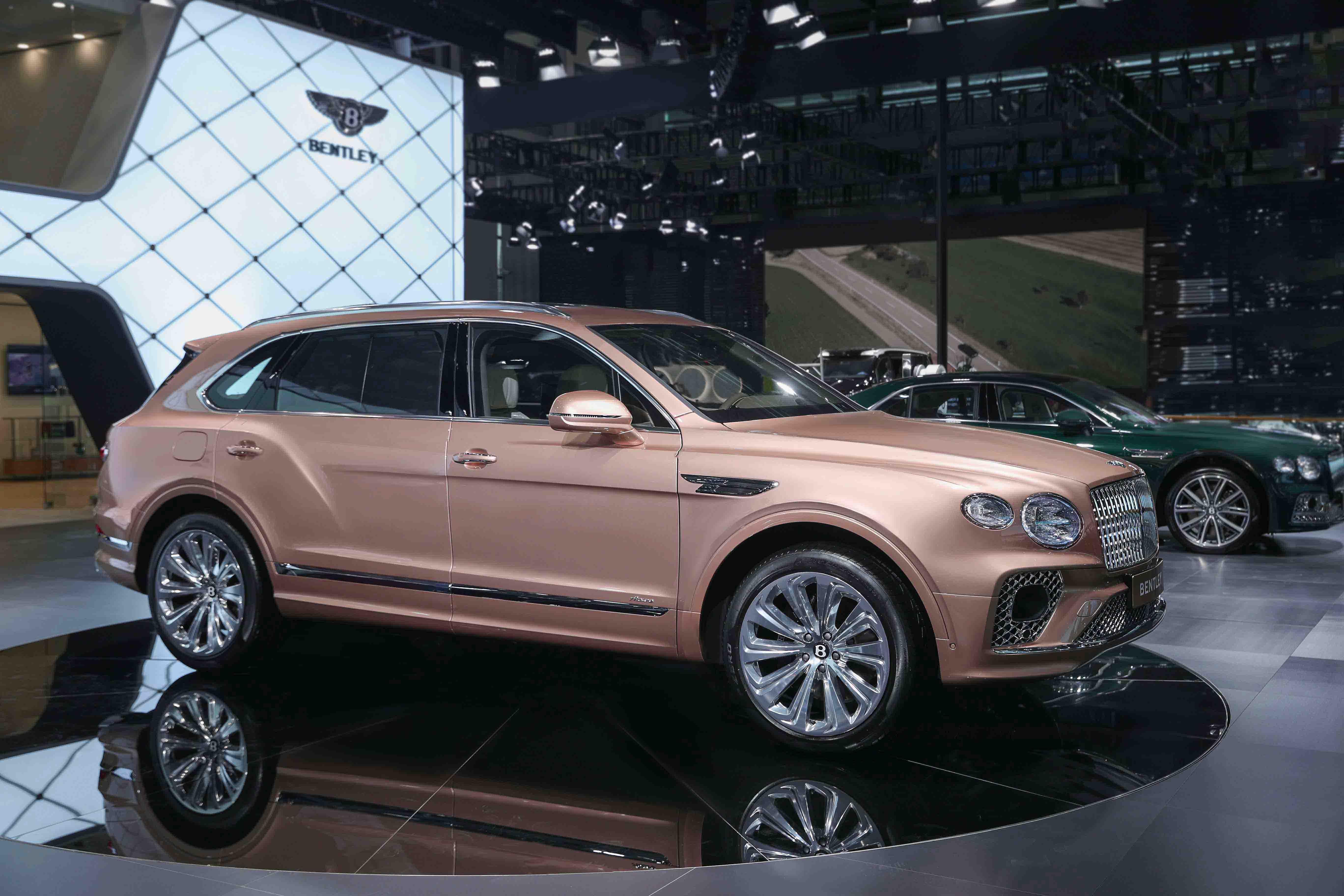 雅度首发限量版:成就健康愉悦出行的巅峰之作宾利汽车中国内地及香港