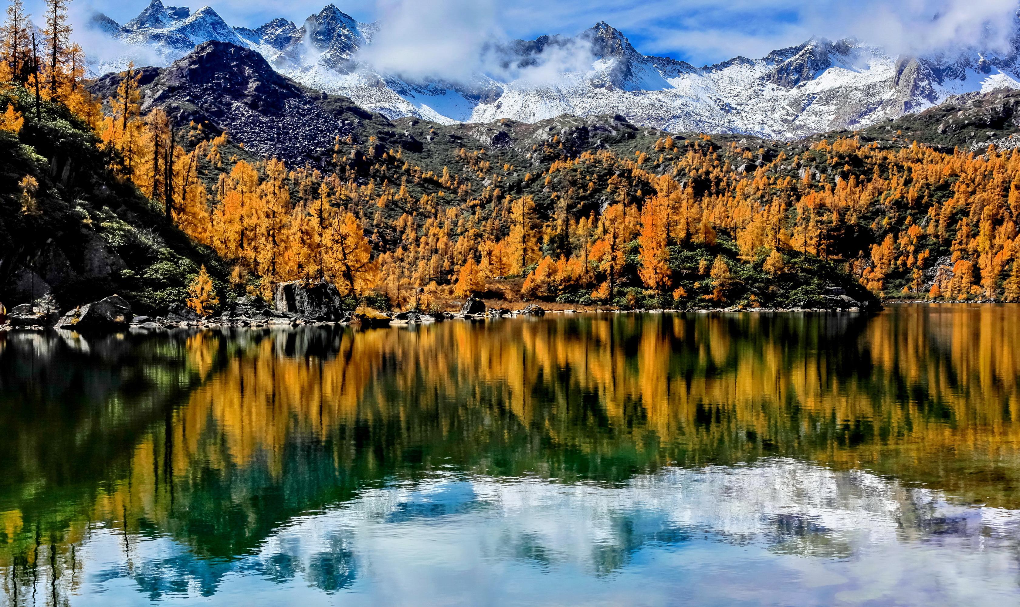 四川甘孜攻略11月来丁真的家乡看看这六大宝藏之地藏着川西最美秋色附