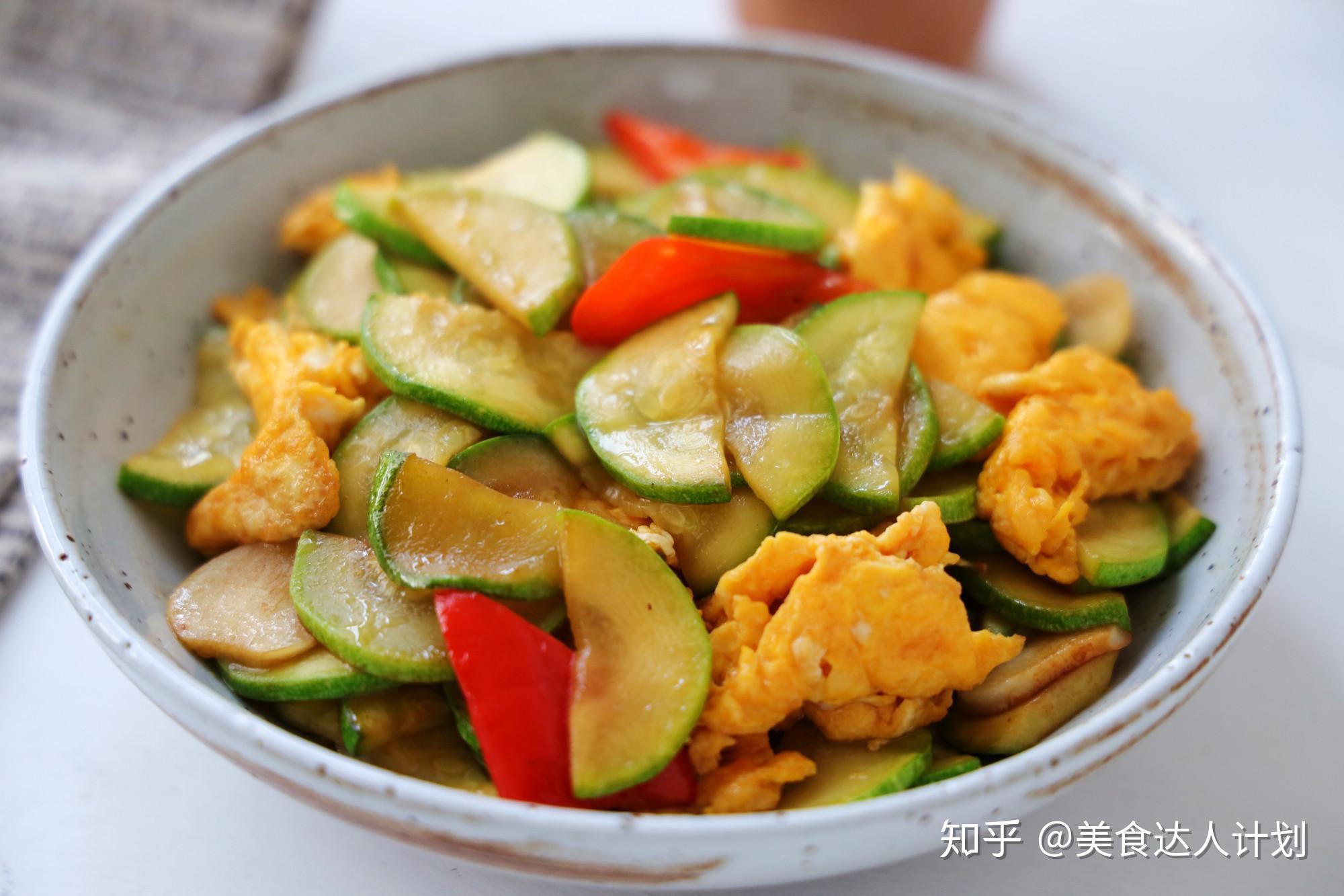 一年四季都在吃的一道家常菜,口感清脆爽口,简单一炒,百吃不厌 - 知乎