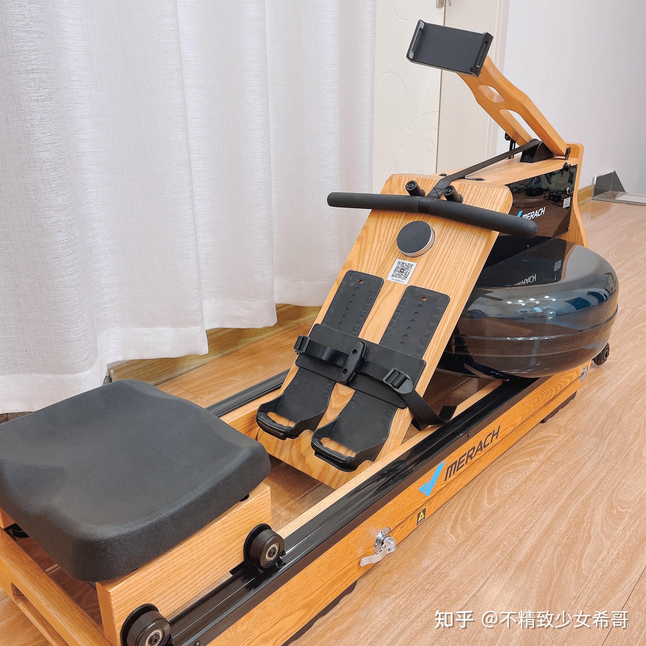 磁阻水阻二合一,有电没电都能练～这台划船机阻力提升趣味十足(附赛艇