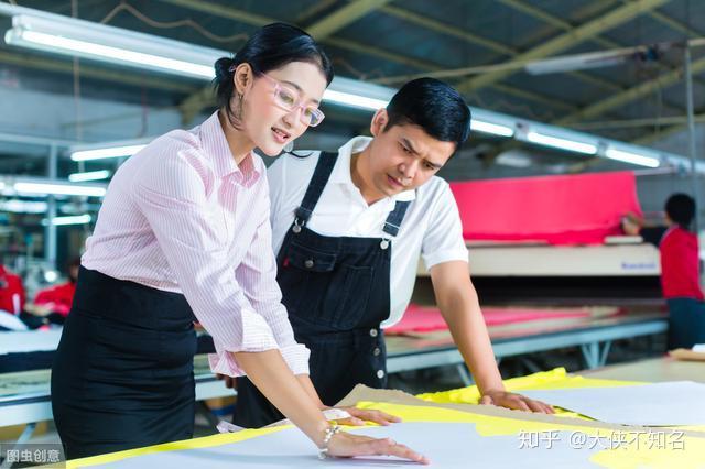 作家葛拉威尔在《异数》一书中指出"人们眼中的天才并非卓越非凡