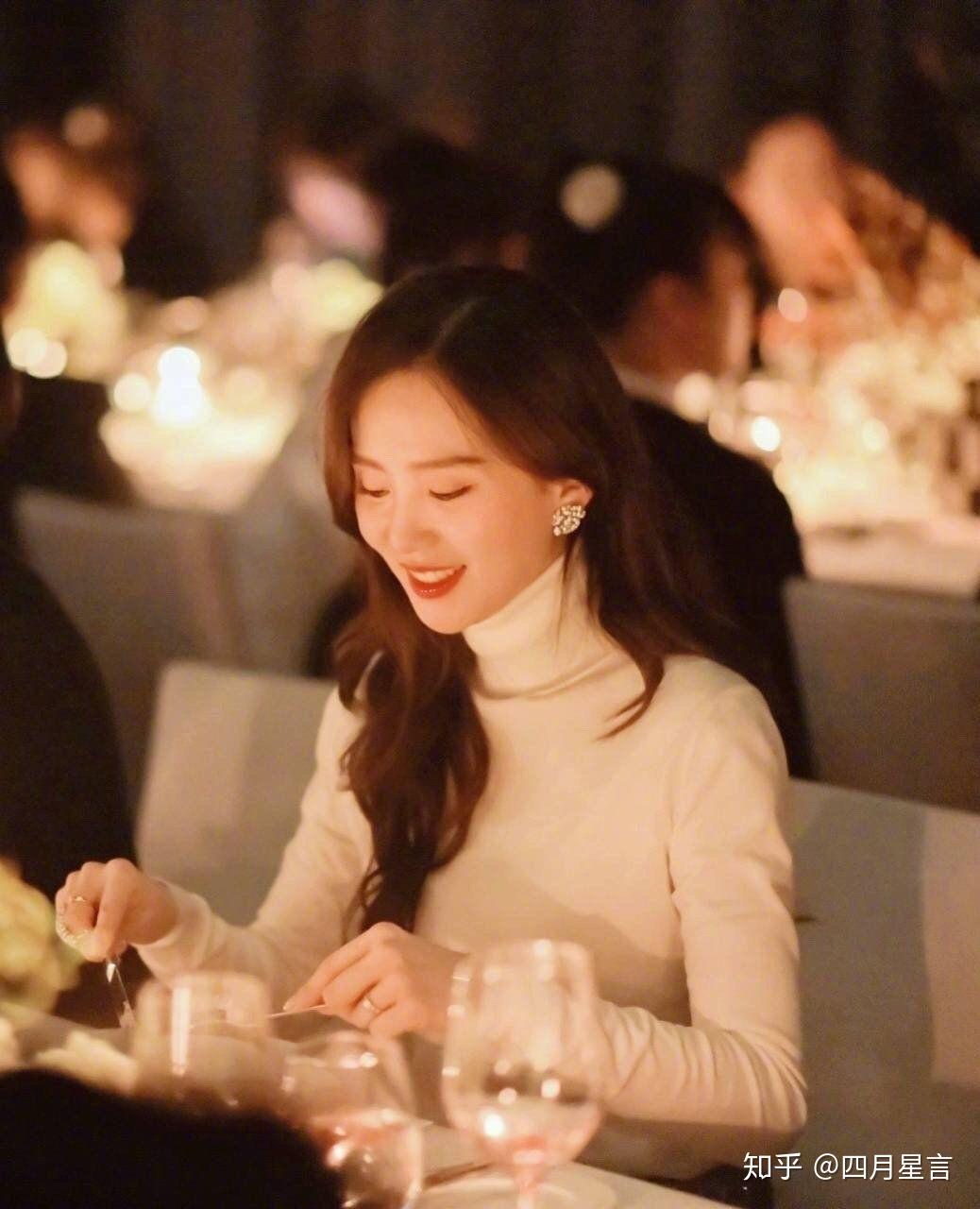 表白美丽的小姐姐四月星言