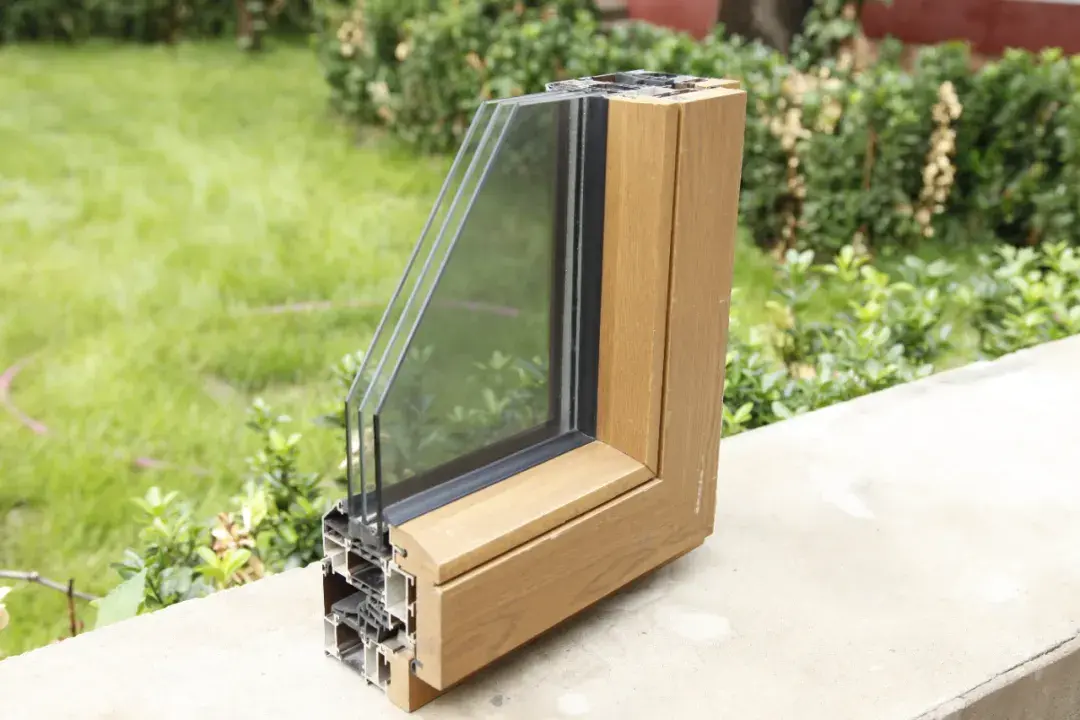 断桥铝铝包木木包铝铝合金窗3兄弟到底谁最优秀