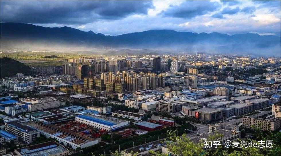 浙江前三季度经济发展简析杭州宁波排前二舟山增速最高超12