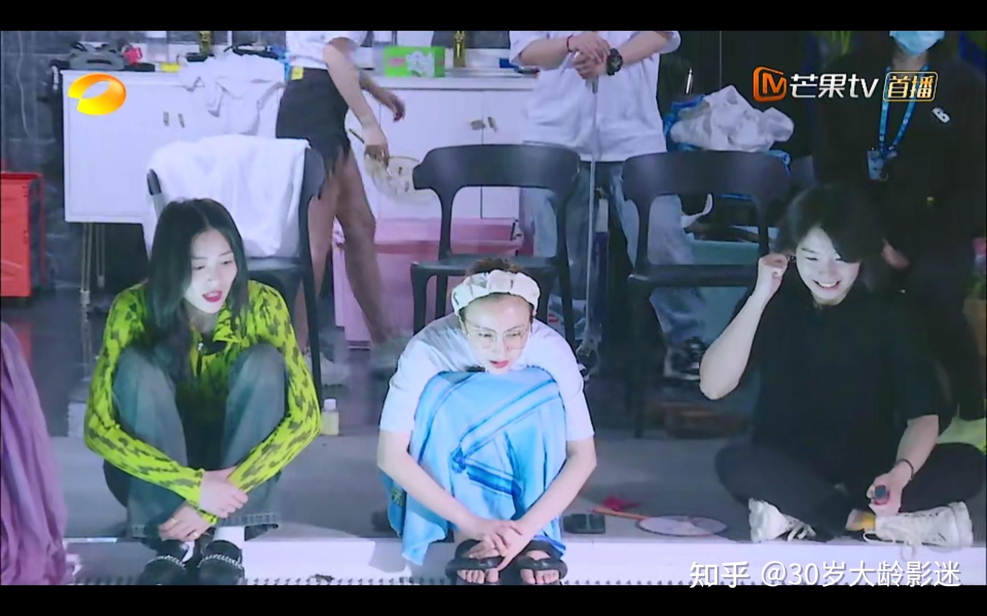 吴昕妈妈居然是个喜剧人