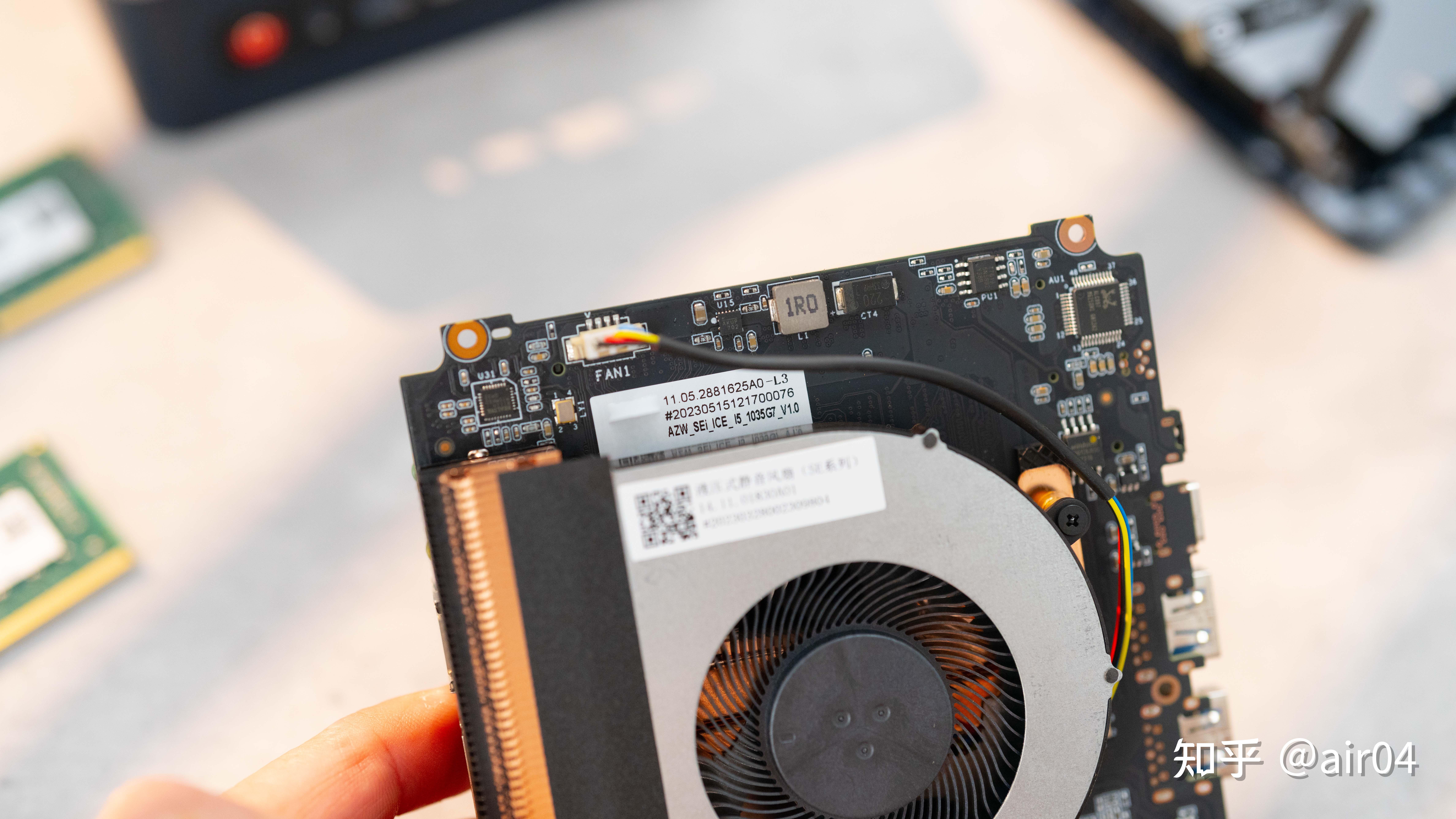 安静低功耗仅千元出头10代处理器的mini电脑还值得买吗零刻sei10使用