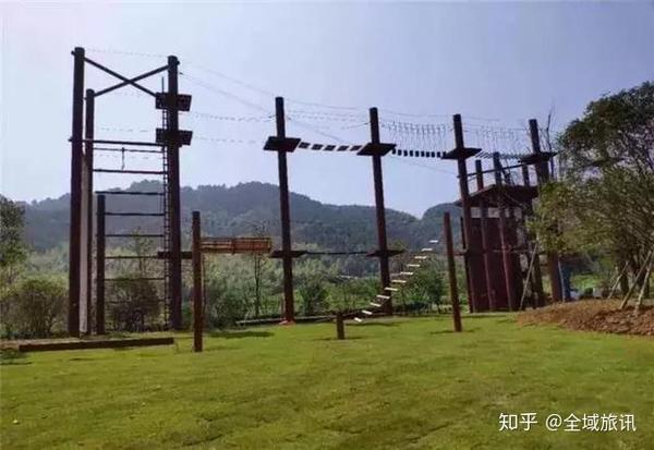 诗画风光带上的"明珠"!龙山运动小镇开放啦