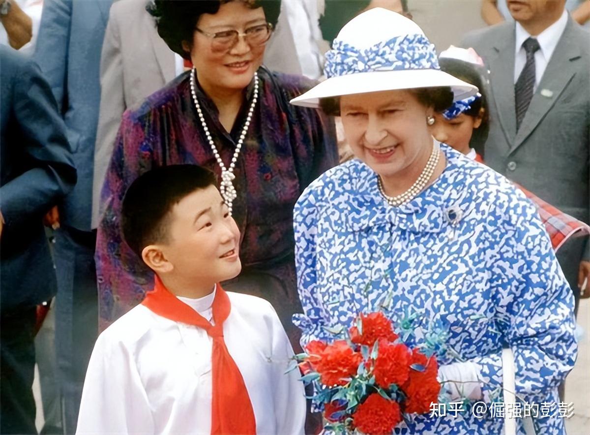 英女王訪華國家向霍英東借禮賓車霍英東說用完了也不用還了