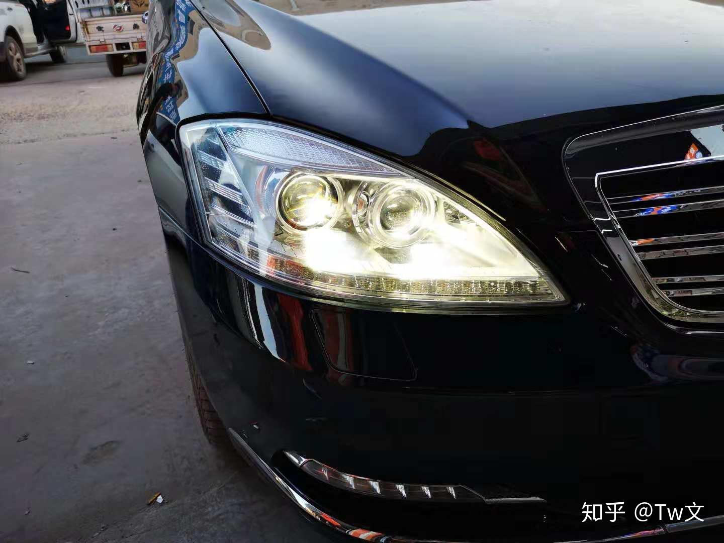 邯郸奔驰s350改汽车大灯坐拥豪车灯光
