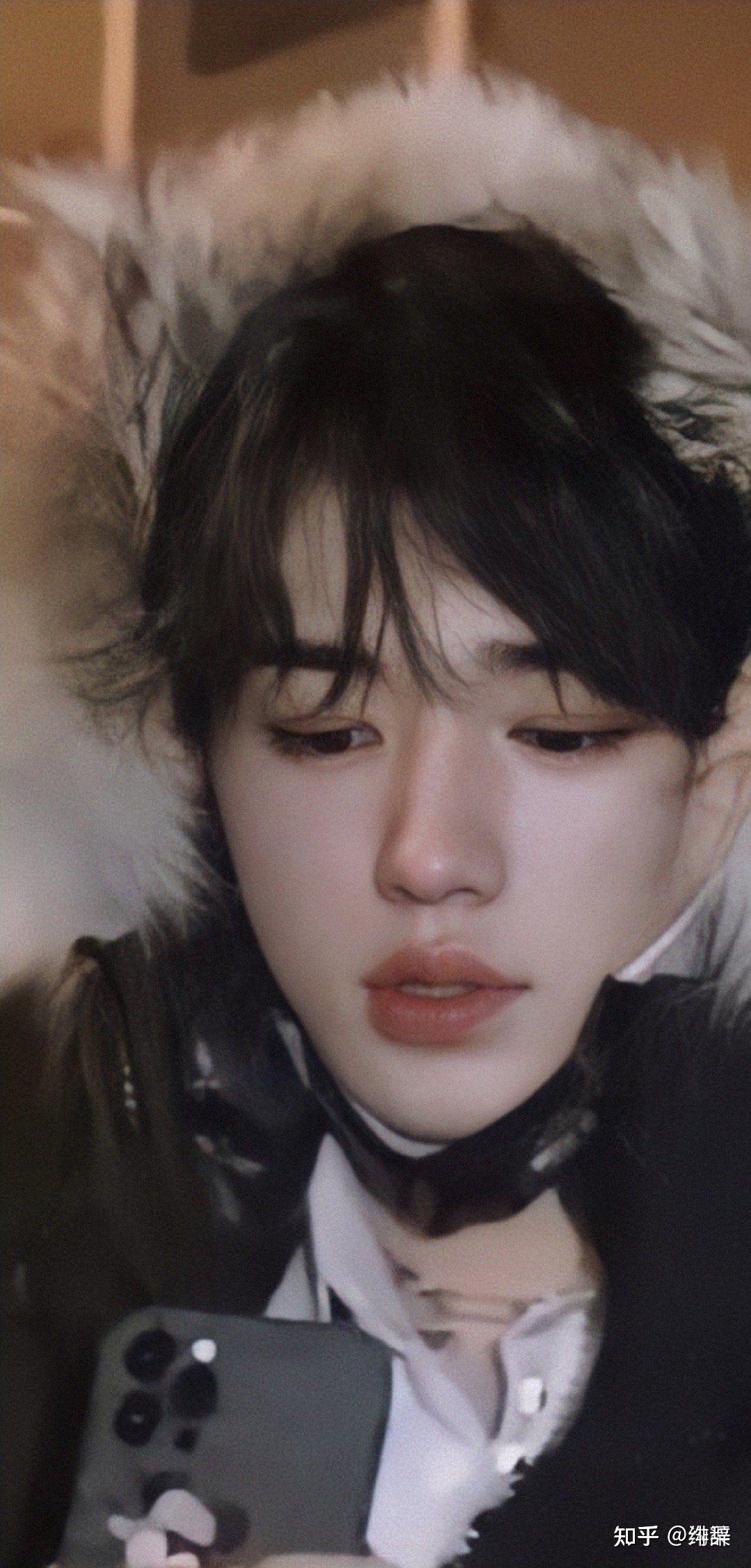 姐妹们有没有关于宋亚轩的绝美高清图啊?(tnt的也可以哦)? - 知乎