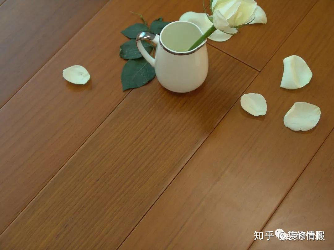 广州木地板厂家私人定制轻奢三层实木地板189MM宽绿柄桑木地板-阿里巴巴