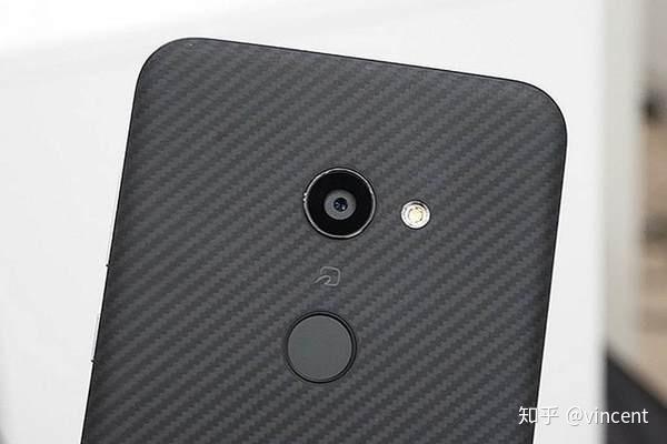 夏普aquoszero全屏日系超轻手机11月27公布